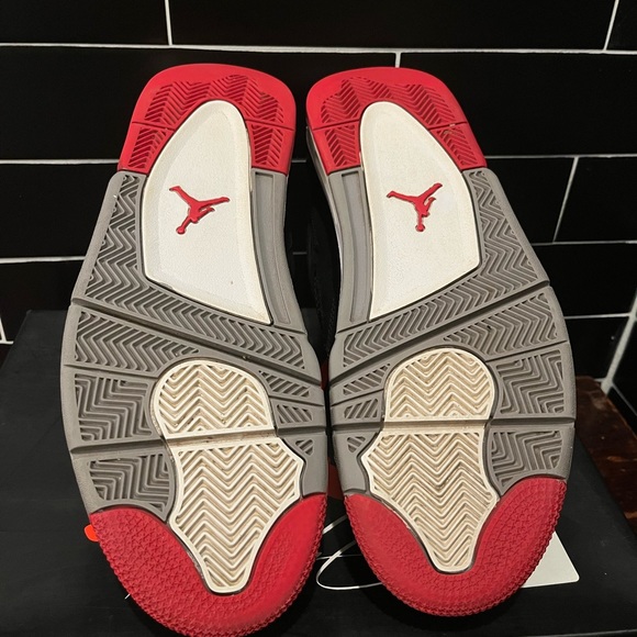 Air Jordan 4 Bred Size 12 With Box 2012 Release - Picture 3 of 11